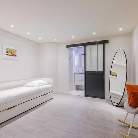 Modern - 2br - 6p - Saint-ambroise Apartment Paris
