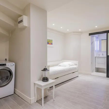 Modern - 2br - 6p - Saint-ambroise Parijs